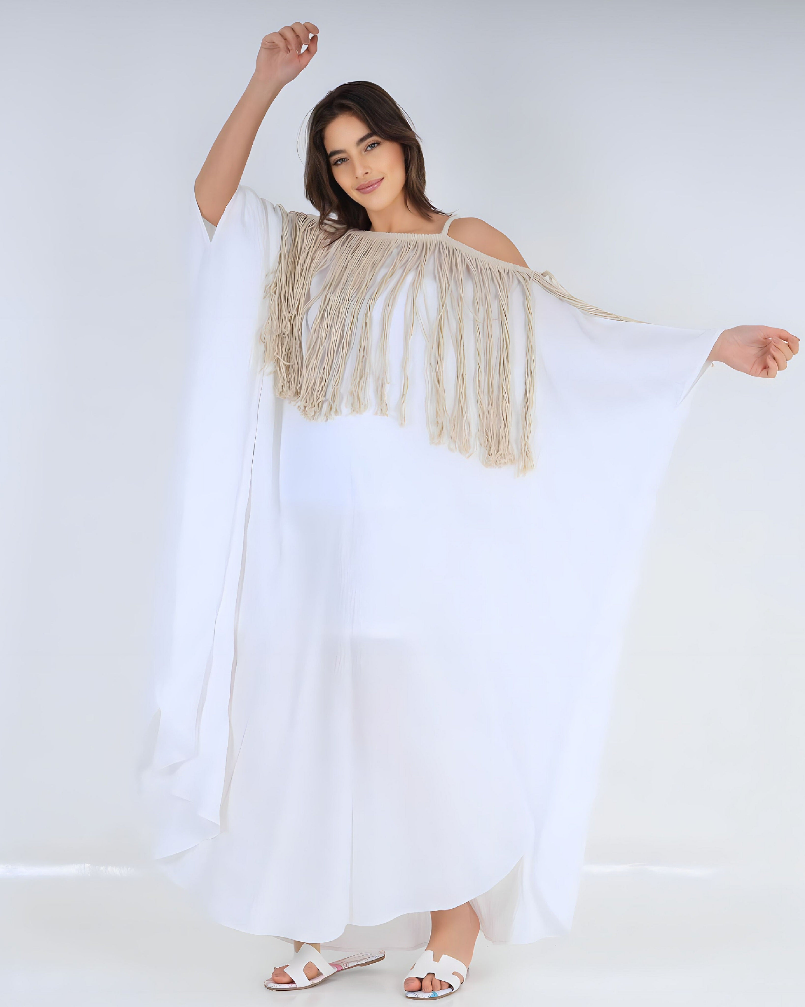فستان نسائي